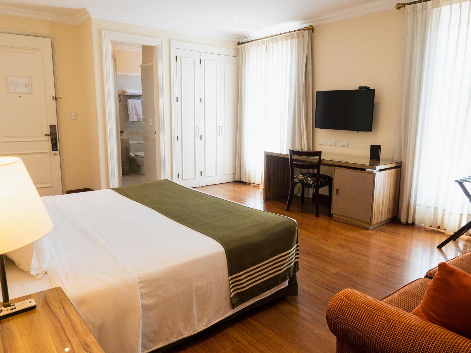 Lp Los Portales Hotel Piura Exterior photo